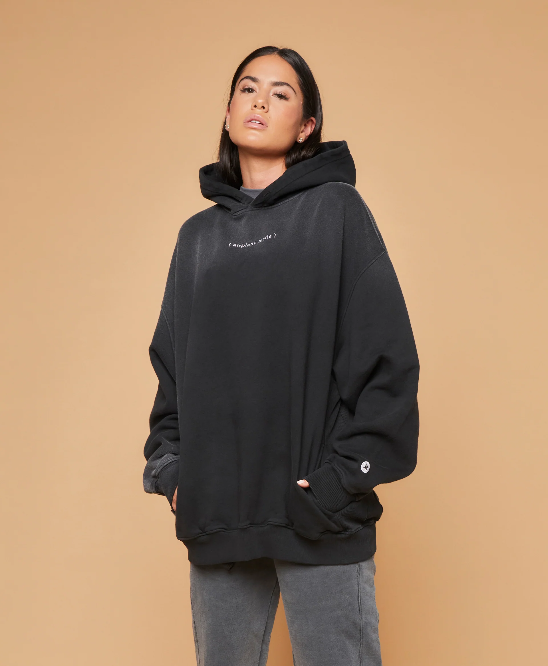 AIRPLANE MODE HOODIE KUWAIT BLACK - Image 3