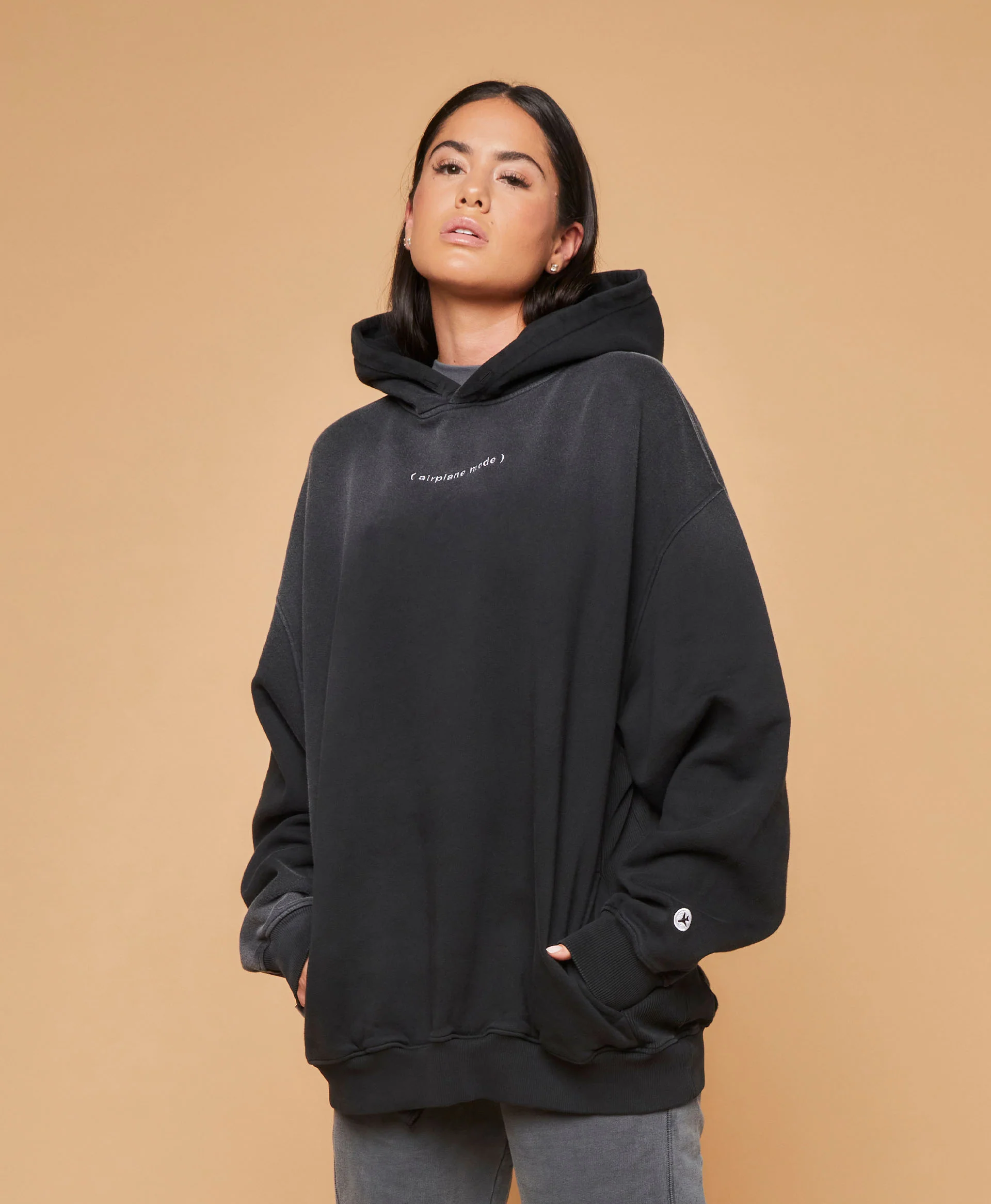 AIRPLANE MODE HOODIE SAUDI EDITION BLACK - Image 3