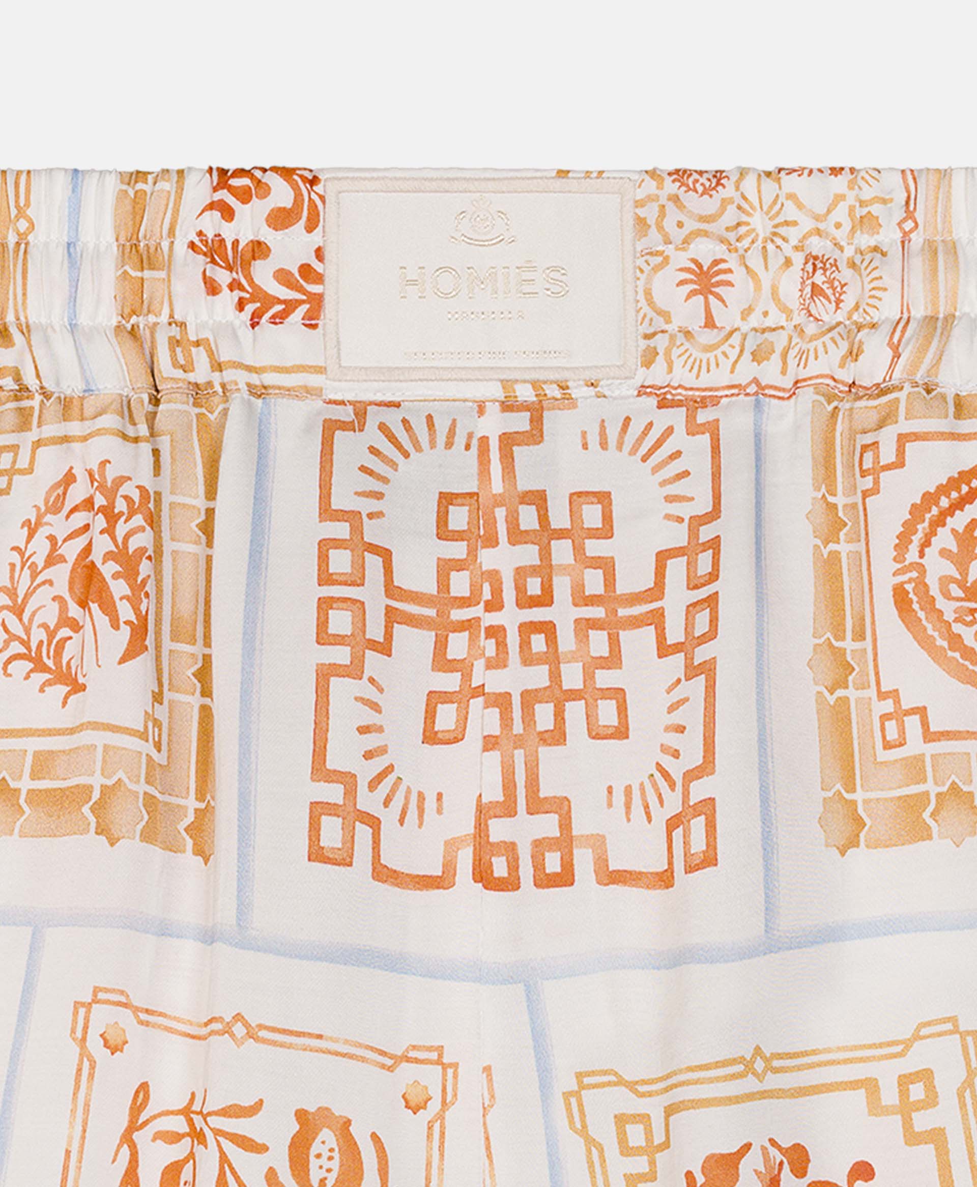 ALHAMBRA WOMAN SHORTS BEIGE - Image 3