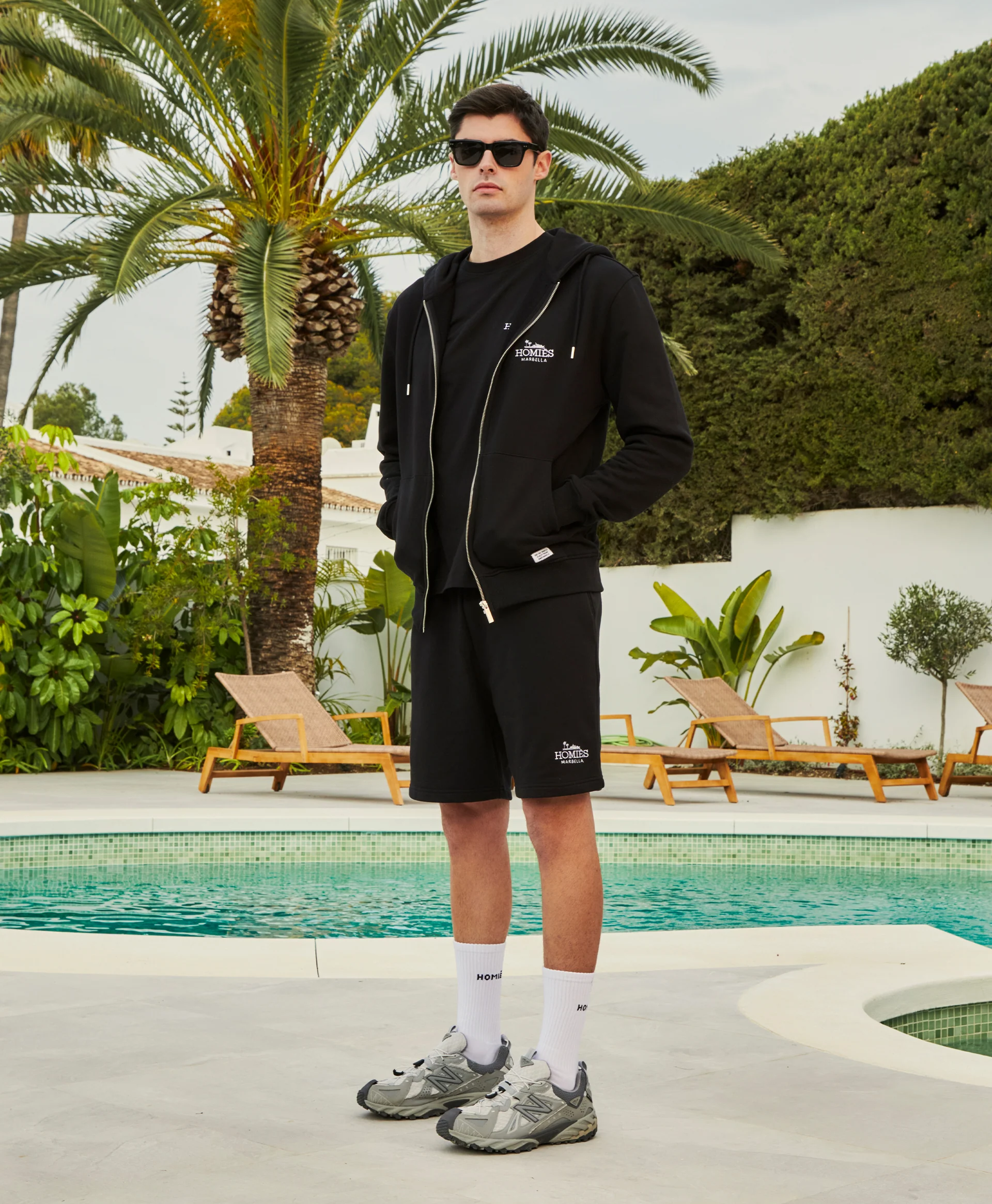 CLASSIC SHORTS EMBROIDERY BLACK - Image 2