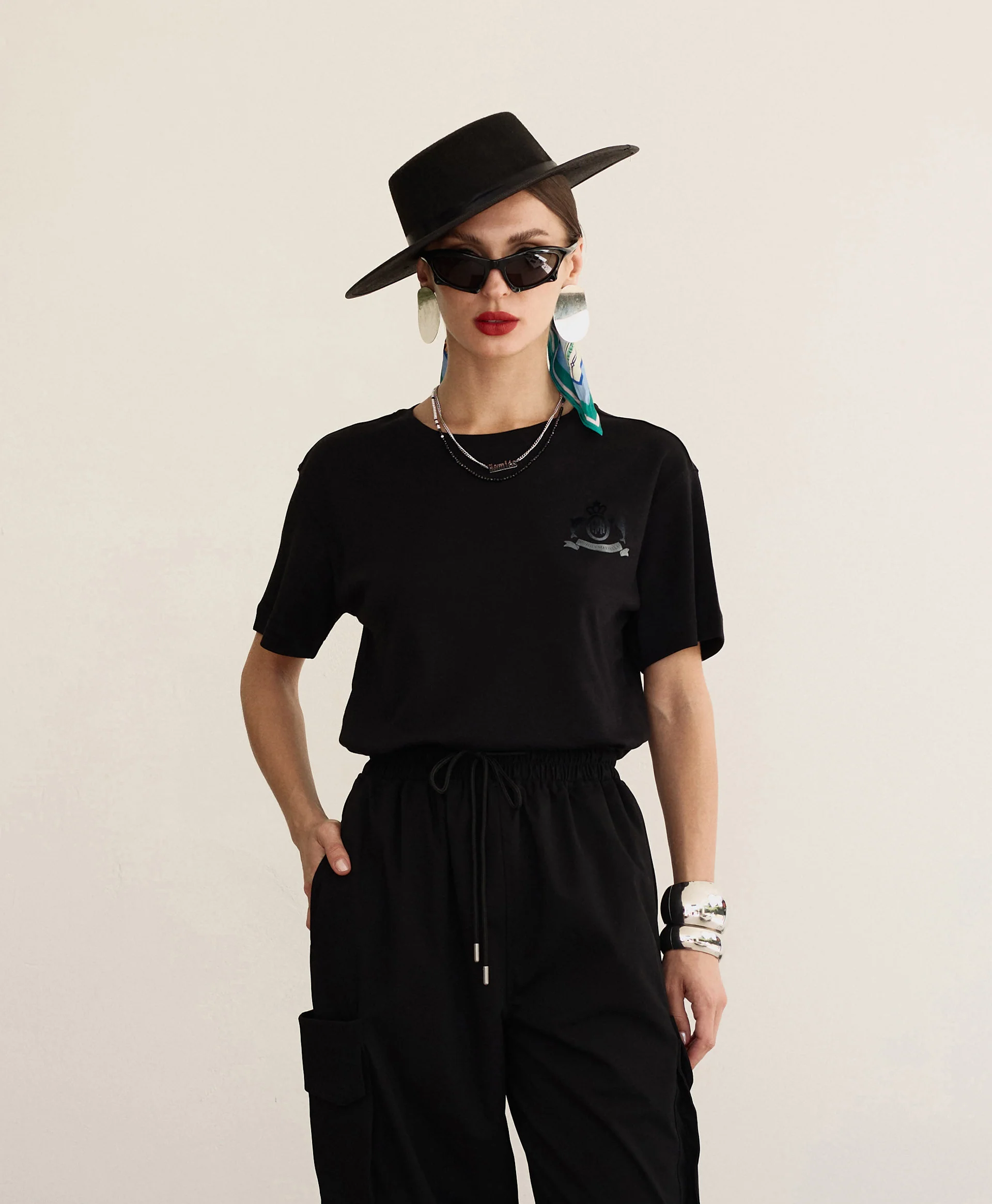 DOLPHIN SPIRIT T-SHIRT BLACK - Image 3