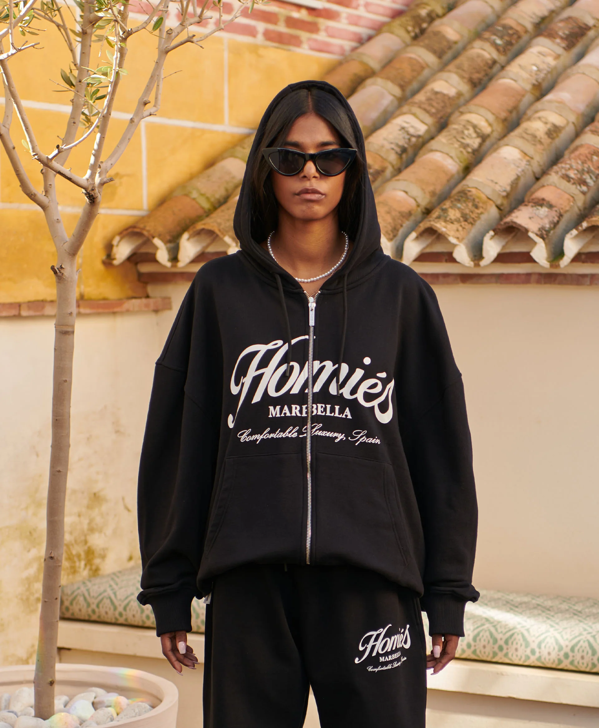 HOMIÉS ESSENTIALS ZIPPER HOODIE BLACK - Image 3