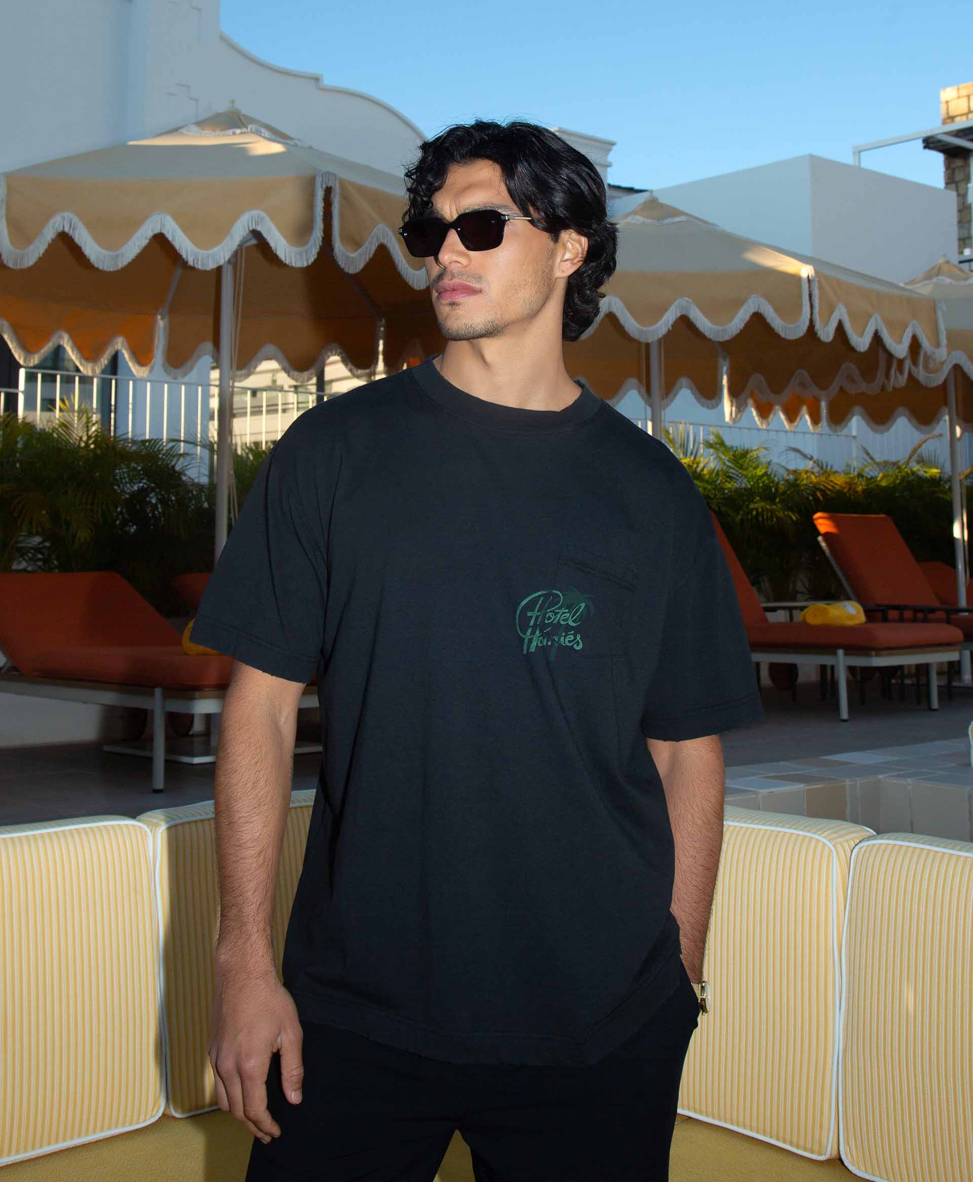 HOMIÉS HOTEL T-SHIRT BLACK - Image 2