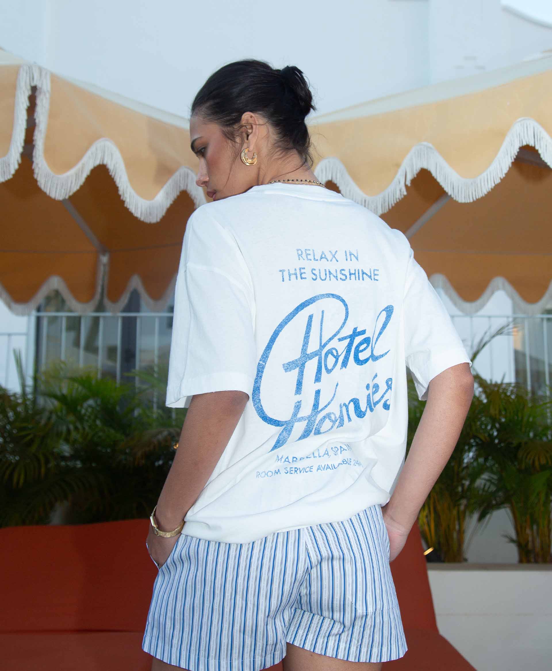HOMIÉS HOTEL T-SHIRT WHITE - Image 6
